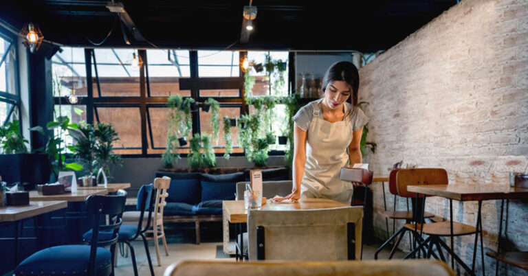 How effective sanitization can reduce water usage in the foodservice industry